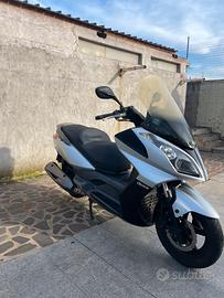 Kymco Downtown 300i