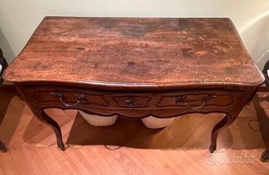 Console in legno di noce con cassetto