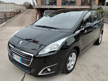 Peugeot 5008 e-HDi 115 S&S ACTIVE 7 POSTI