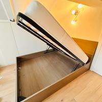 Letto contenitore matrimoniale e comodini