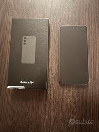 Samsung Galaxy S24 256GB NUOVO + cover + vetro