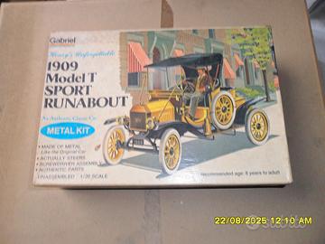 Modellino auto 1:20 da costruire