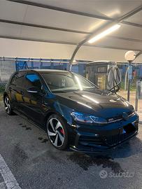 Volkswagen Golf 7.5 GTI DSG Performance