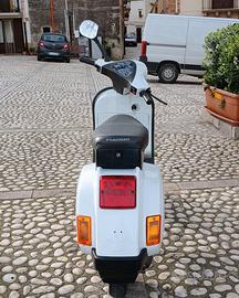Piaggio Vespa