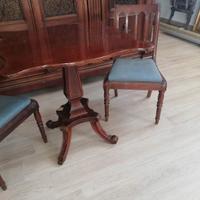 tavolino con 4 sedie 