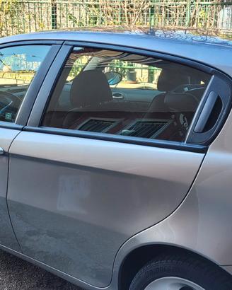 Sportello posteriore sinistro alfa 147