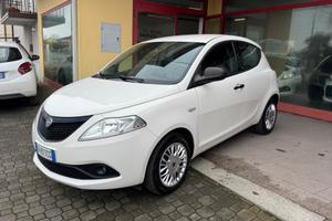 Lancia Ypsilon 1.2 69 CV 5 porte Elefantino Blu