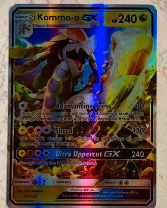 Carta da collezione Pokemon Kommo-o GX 100/145