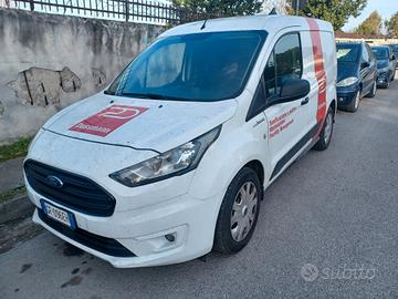 Ford Transit Connect 1.5 TDCI motore da rivedere 1