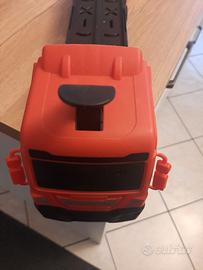 Camion pista giocattolo