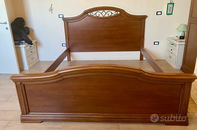 Struttura letto matrimoniale