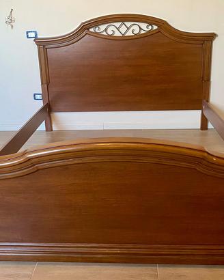 Struttura letto matrimoniale