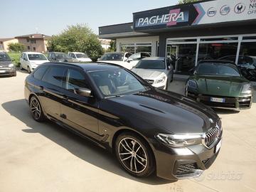 BMW Serie 5(G30/31/F90) 520d 48V Touring Msport