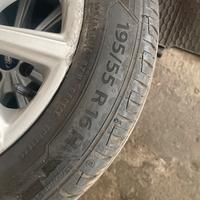 Gomme piu cerchi in lega