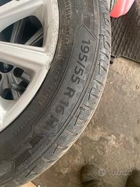 Gomme piu cerchi in lega