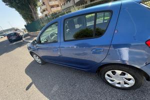 DACIA SANDERO 1.2 75CV BENZINA/GPL - 2014