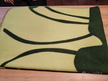 Coperta/plaid pile bicolore verde bordo lavorato