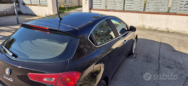 Alfa Romeo Giulietta 1.6 jtd distinctive