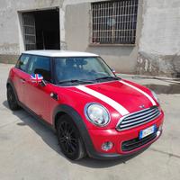 MINI Mini (R56) - 2011