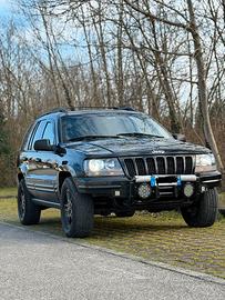 Jeep 4.7 V8