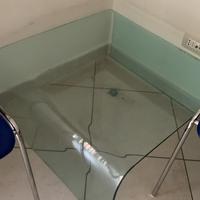 Tavolino in cristallo