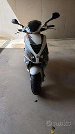 Scooter Nrg 50 2t MAI USATO