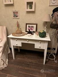 Scrivania shabby chic
