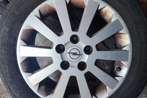 Cerchi in Lega Opel Astra H 16 pollici