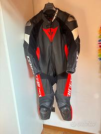 Tuta dainese