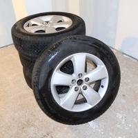 n.4 pneumatici Nexen e Cerchi