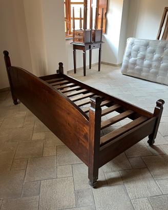 Letto in legno