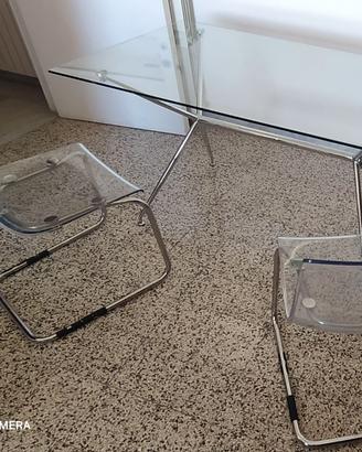 TAVOLO IN VETRO CON SEDIE