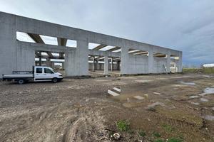 Immobile di 4000 m² con 1 locale a Casamarciano