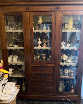 Cristalliera + Credenza