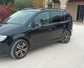 VOLKSWAGEN Touran - 2007