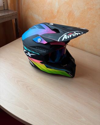 Casco moto cross Airoh