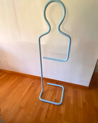 Servomuto appendiabiti Omino in metallo azzurro