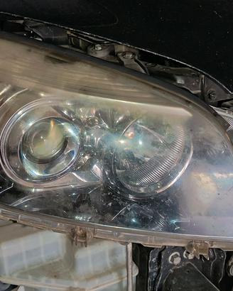 fanale anteriore dx rav4 terza serie