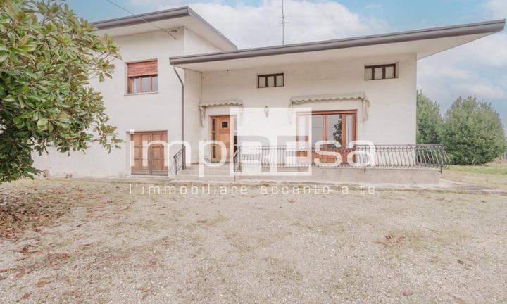 Casa indipendente - Prata di Pordenone