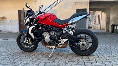 MV Agusta Brutale 675 2015