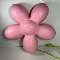 Plafoniera a farfalla e applique fiore cameretta