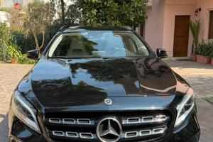 Mercedes GLA 180 Premium Night Pack