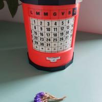 Portapenne con calendario perpetuo  – Anni 60 / 70