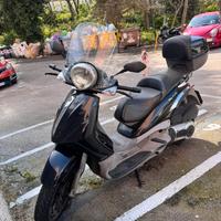 Piaggio Beverly 500