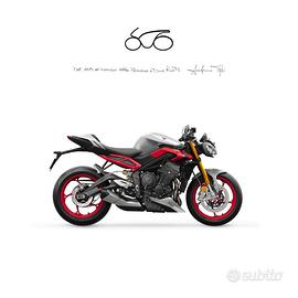 TRIUMPH Street Triple RX