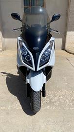 kymco downtown 300i