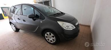 OPEL Meriva 2^ serie.