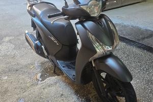 sh 125 sporty IN PERFETTE CONDIZIONI 