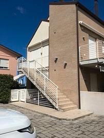 Appartamento come nuovo - zona district mayer
