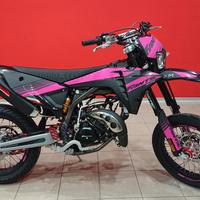 Fantic xm 50 pink limited edition